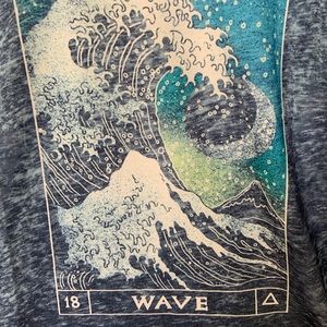 BLUE WAVE GRAPHIC TEE